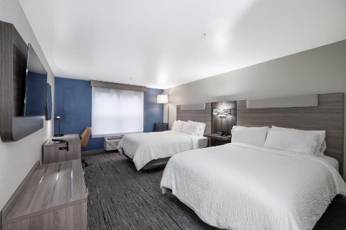 Holiday Inn Express & Suites Zion image 13